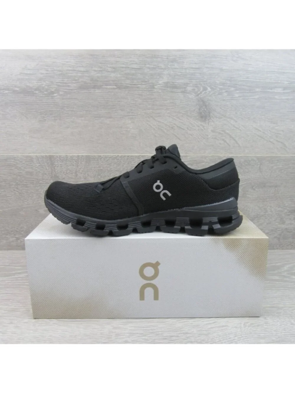On Cloud X V4 Black Eclipse Gym Running Shoes Women's Size 7.5 NEW